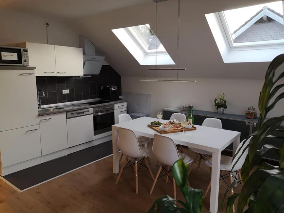 Haus Am Hang; Ferienwohnung Fernblick Stolberg (Rhineland) Exterior foto