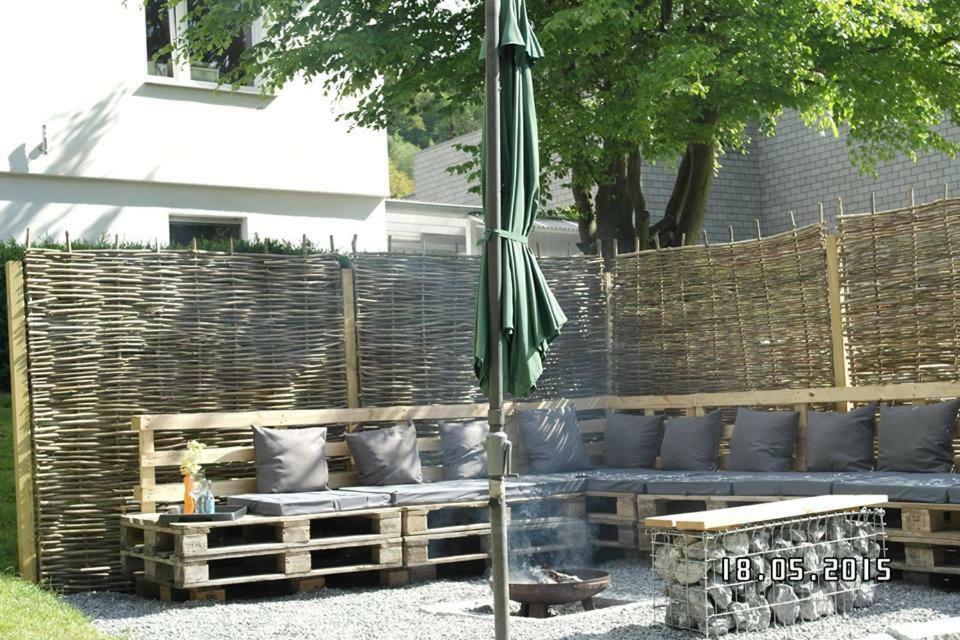 Haus Am Hang; Ferienwohnung Fernblick Stolberg (Rhineland) Exterior foto