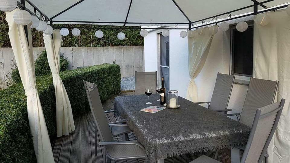 Haus Am Hang; Ferienwohnung Fernblick Stolberg (Rhineland) Exterior foto